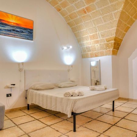 History Station Apartment Brindisi Exterior foto