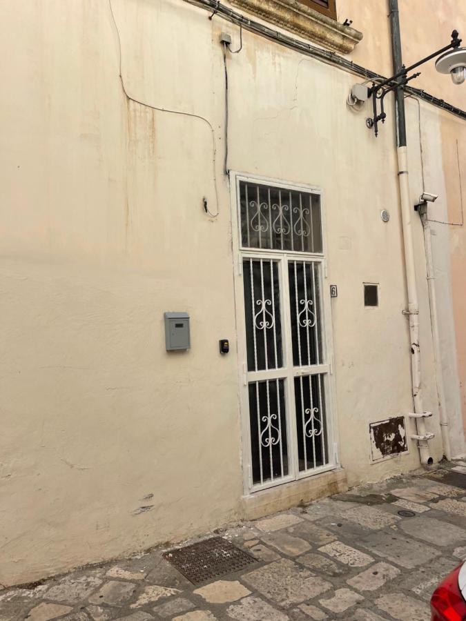 History Station Apartment Brindisi Exterior foto